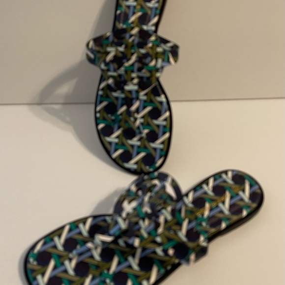 Tory Burch Millers Sandals Navy Basket -Weave Logo Green  7 🩴💚🤍 - Picture 7 of 12